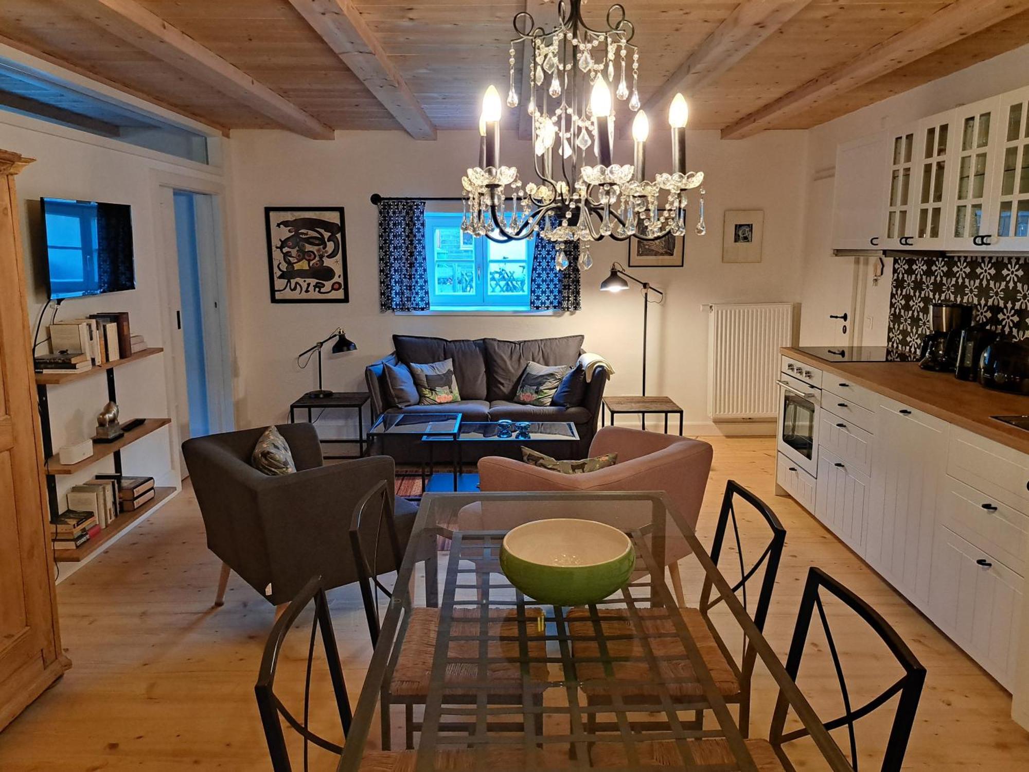 Neu! Ferienwohnungen Im Lueftlmalereck, Hennalahaus Oberammergau Exteriér fotografie