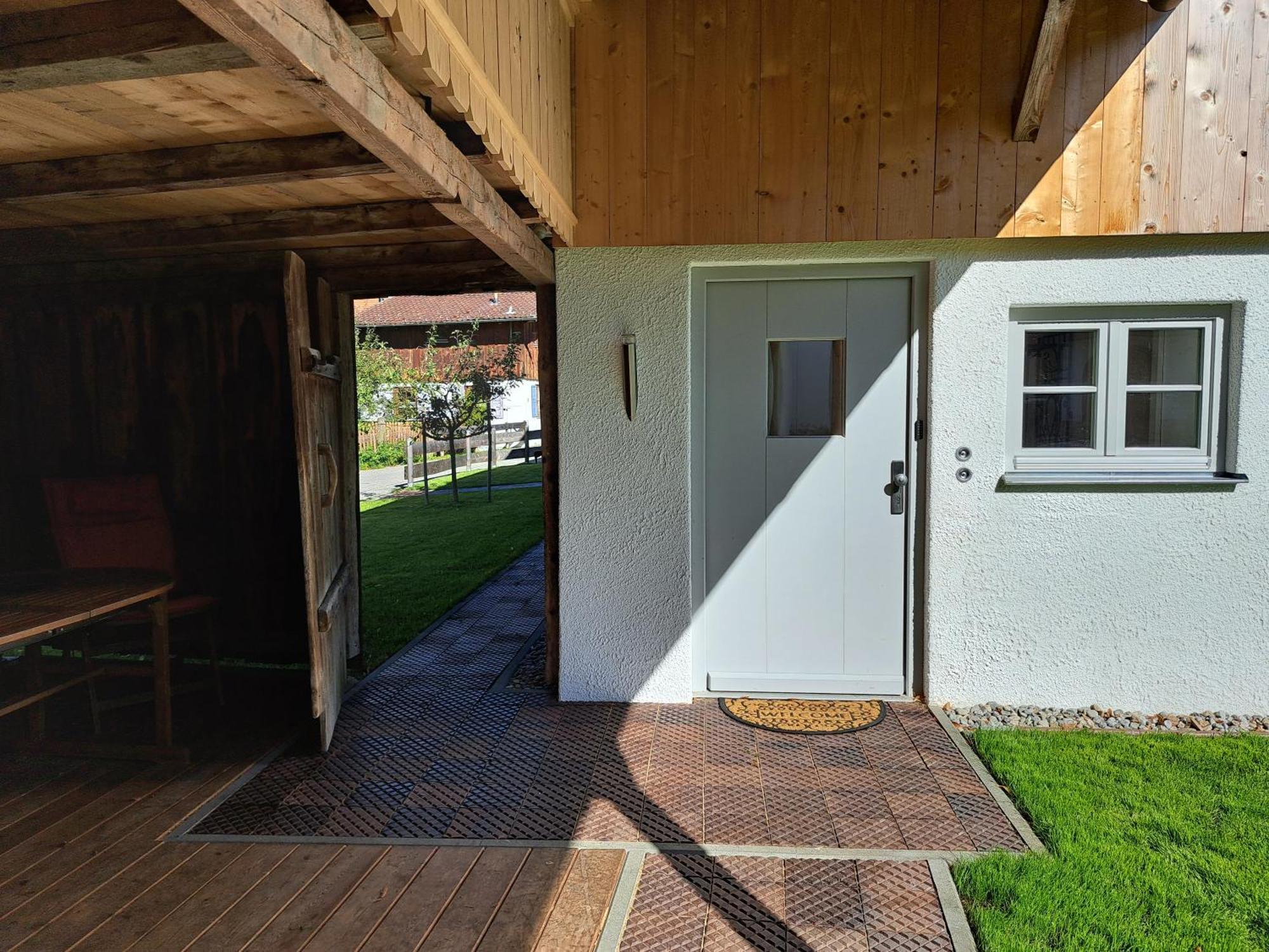 Neu! Ferienwohnungen Im Lueftlmalereck, Hennalahaus Oberammergau Exteriér fotografie