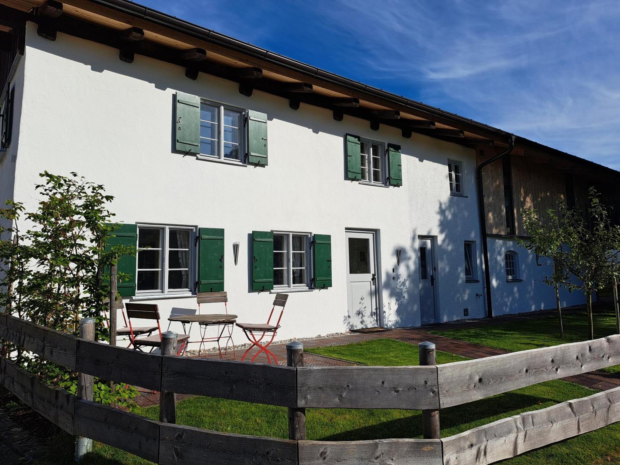 Neu! Ferienwohnungen Im Lueftlmalereck, Hennalahaus Oberammergau Exteriér fotografie