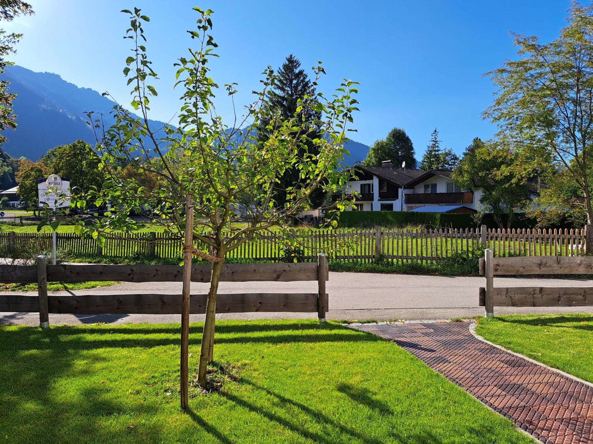 Neu! Ferienwohnungen Im Lueftlmalereck, Hennalahaus Oberammergau Exteriér fotografie